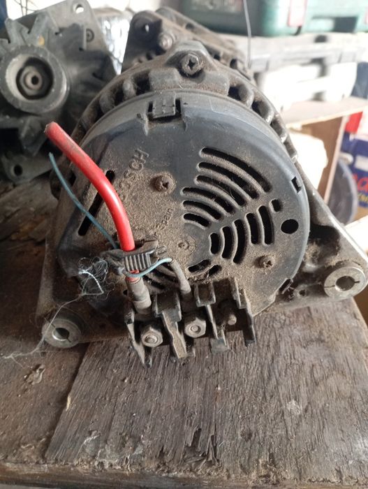 Продам генератор Форд