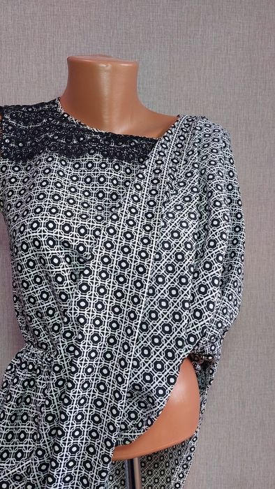 Летнее легкое платье Atmosphere. Размер M/L, 38, наш 44-46.