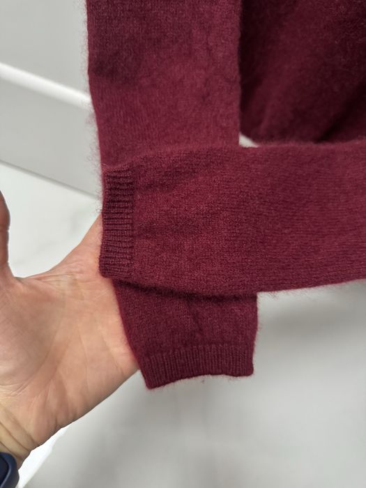 Кашеміровий гольф вишневий.