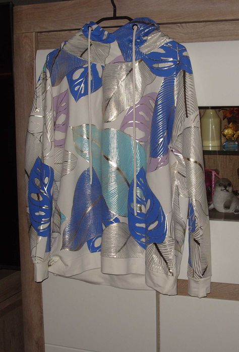 bluza z kapturem w liście monster-MEGI- r. S/M