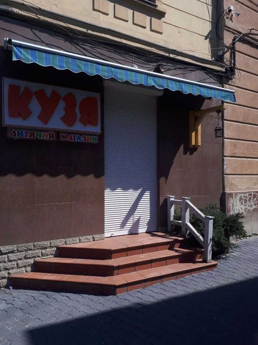 Оренда комерційного приміщення в центрі міста.