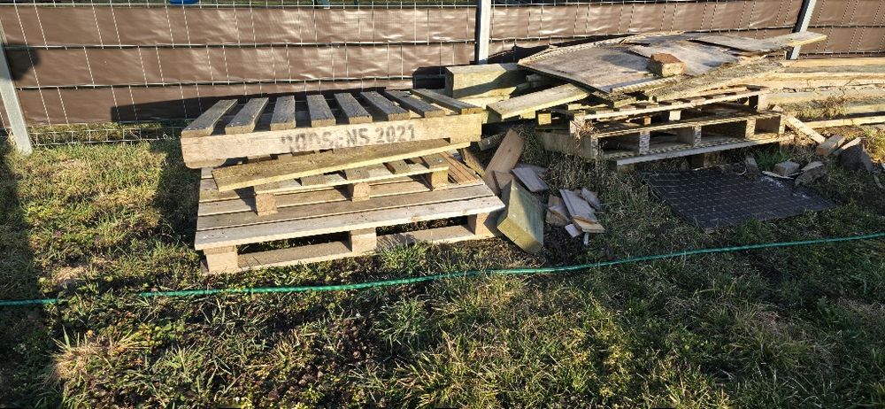 Oddam Drewno, deski.