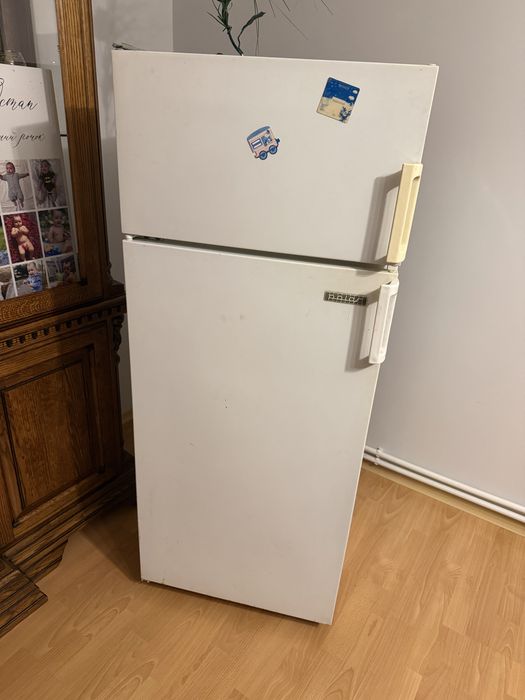 Продам холодильник робочий