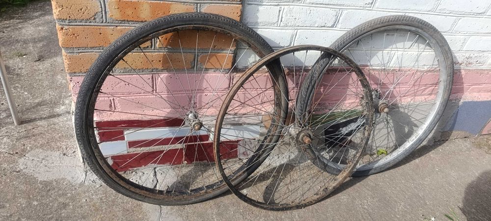 Колеса на велосипед "Украина", задние и передние.