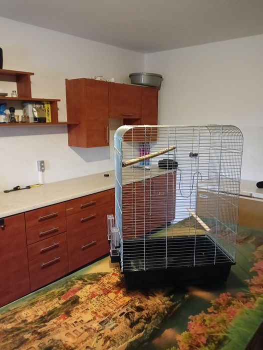 Sprzedam klatkę dla papug duża