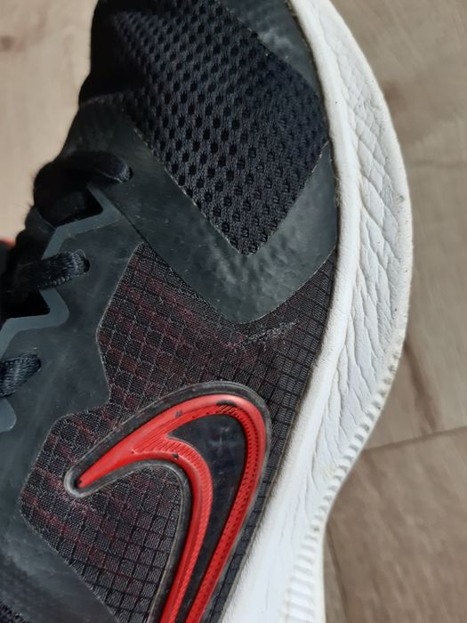 Buty Nike rozm. 39 lekkie, z siateczki