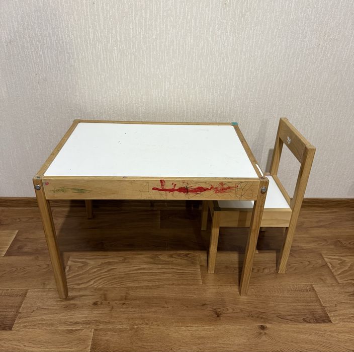 Дитячій Стіл і стілець Ikea latt