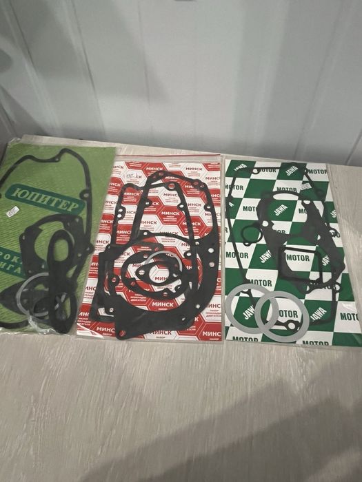 Прокладки двигуна на мотоцикли, мопеди 4Т,2Т. Також на скутера 4т