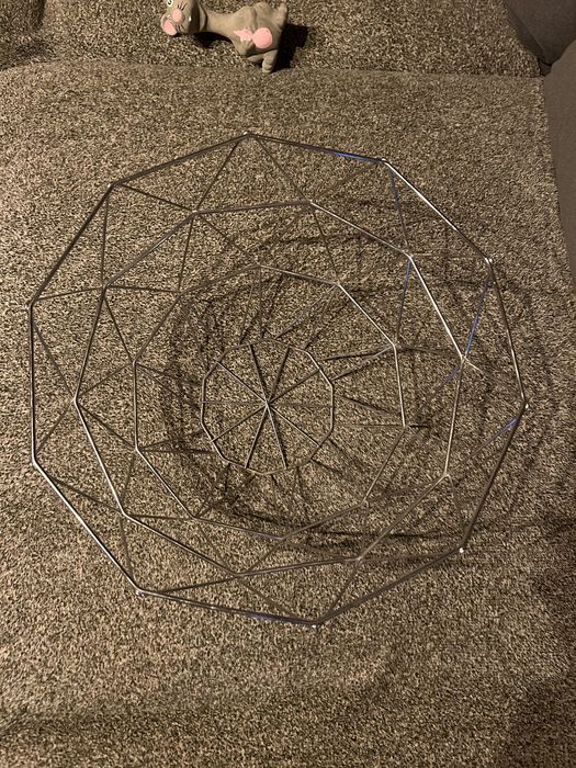 Metalowy duzy kosz na owoce