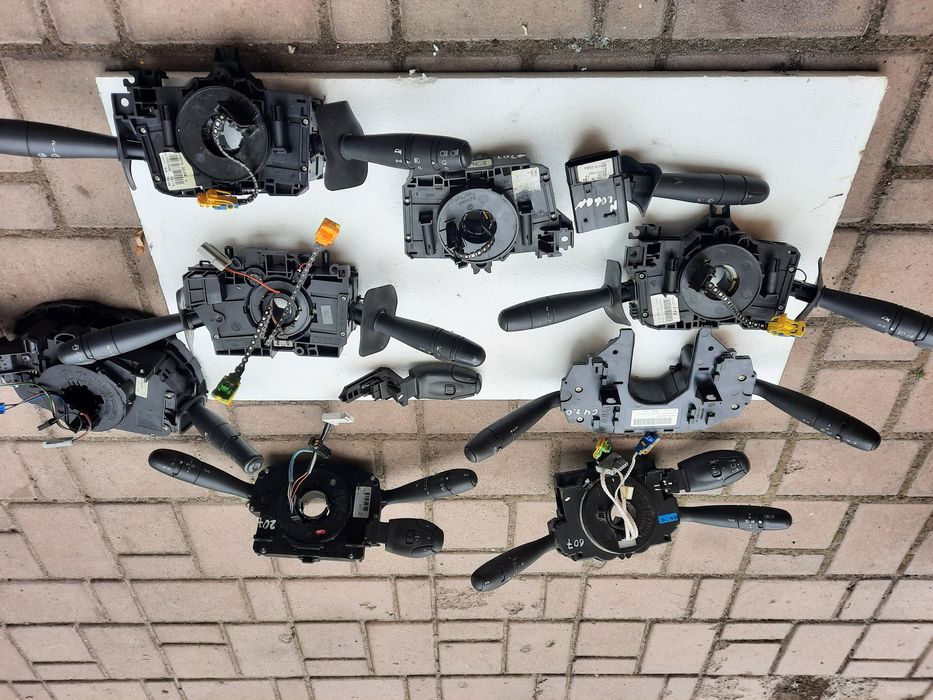 Подрулевой переключатель Peugeot 207, 308, 607, C4, C2, C3