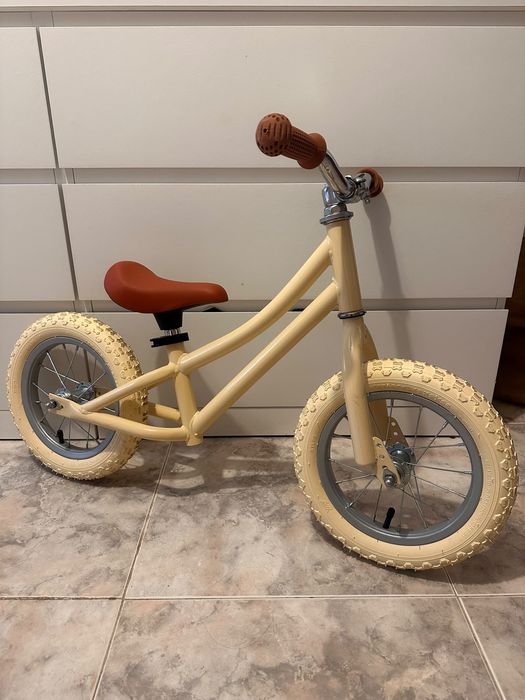 Bicicleta Equilibrio NOVA Banwood 3-6Anos