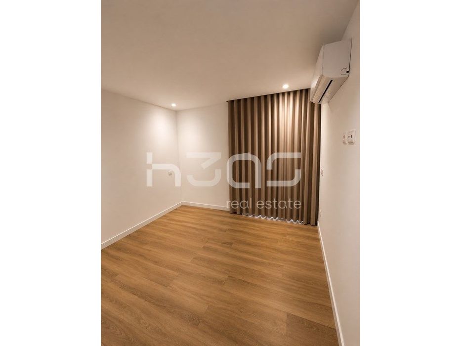 Apartamento T3 com Acabamentos Modernos, Varandas Amplas e Churrasq...