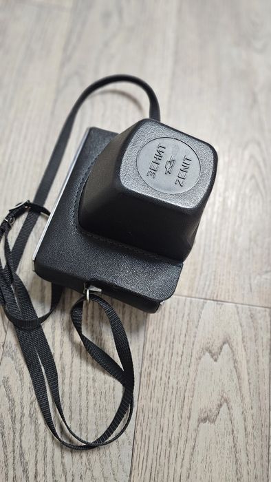 Фотоапарат Zenit