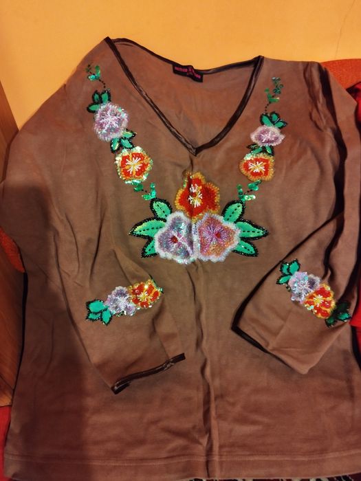 Bluzki damskie haftowane 2 szt 42/44