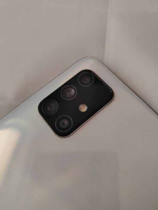 Samsung Galaxy A71