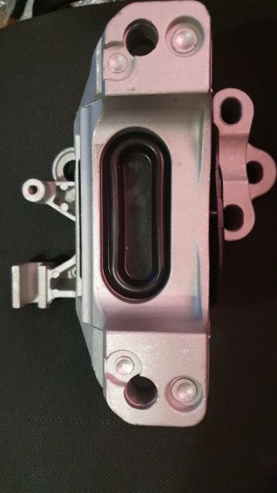 Jeep Cherokee KL 2.4 3.2L ліва права подушка двигуна гідравлічна 4види