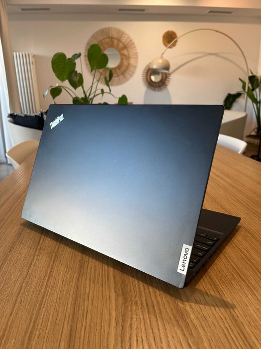 Lenovo ThinkPad E15 Gen 2 Ryzen 5 16GB 256SSD US Office RokGwar FV/M