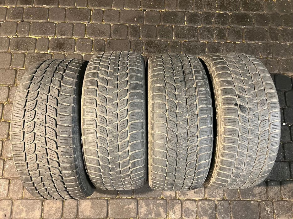 Opony Bridgestone Blizzak LM25 RSC - 245/45/18