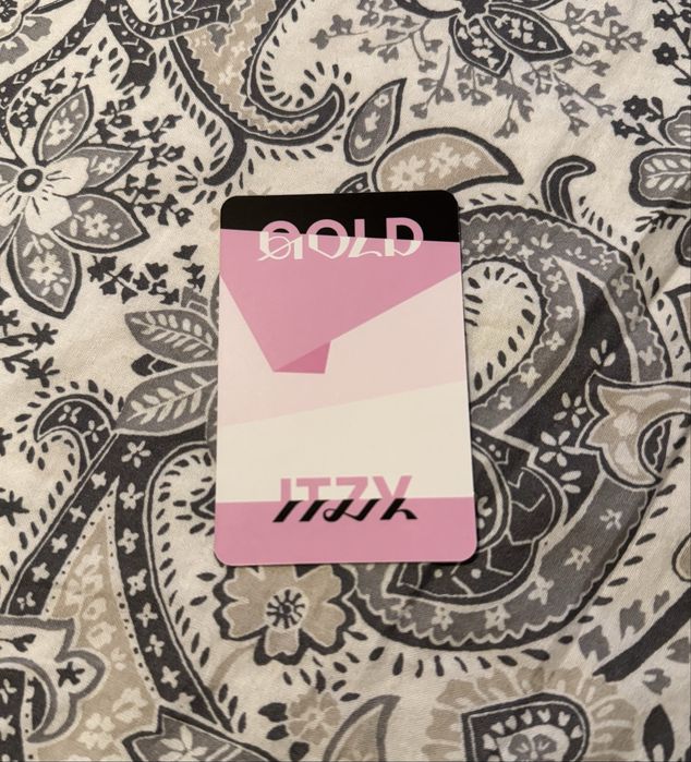 Karta Lia Itzy Gold kpop