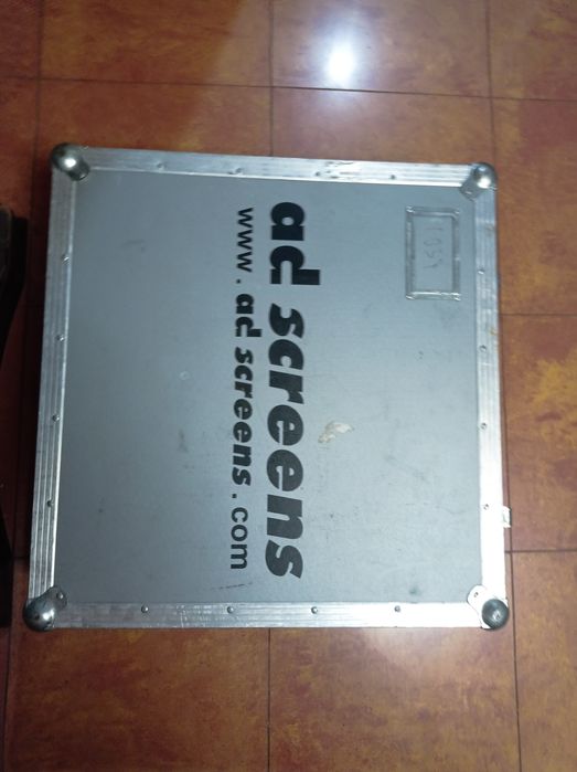 Flight case/caixa profissional de transporte