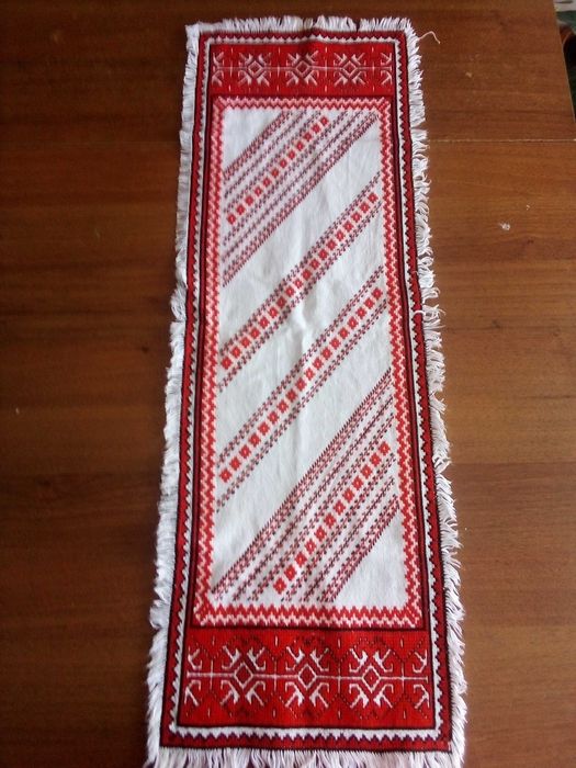 Вишитий рушник '