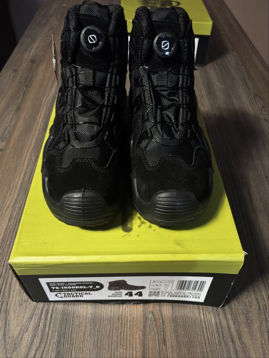 Buty taktyczne wojskowe,trekkingowe na systemem boa