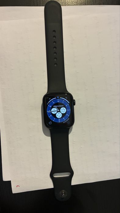 Apple Watch SE 2 Geração - Estado da bateria 94%