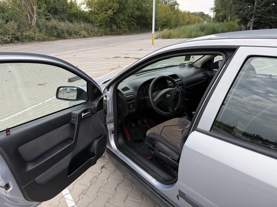 Opel Astra G 2001