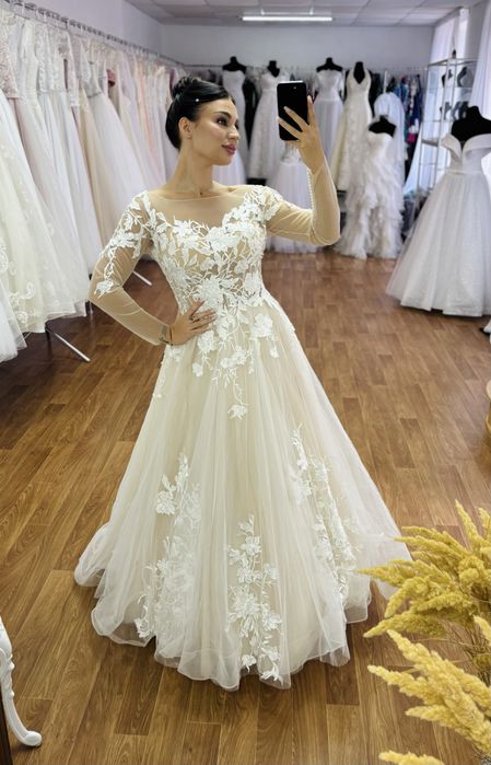 Прокат свадебных платьев