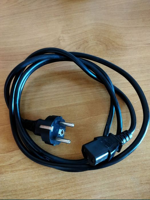 Кабель питания компьютера, монитора