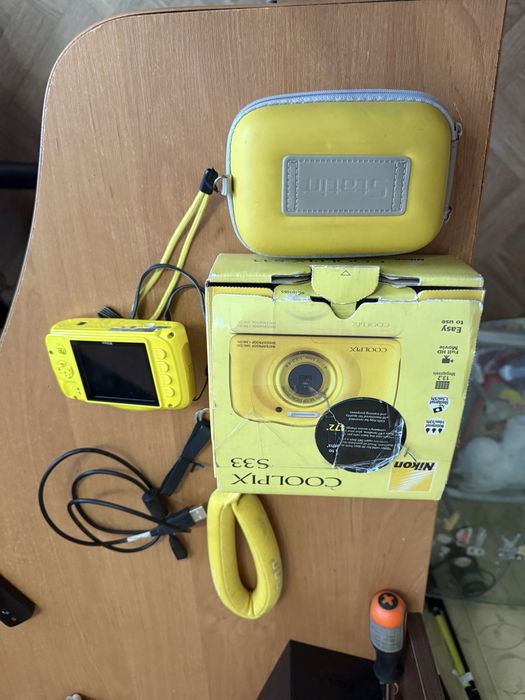 Nikon coolpix S33 для підводної зйомки