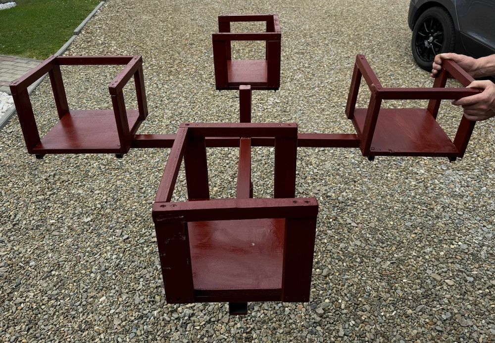 karuzela  z nierdzewki