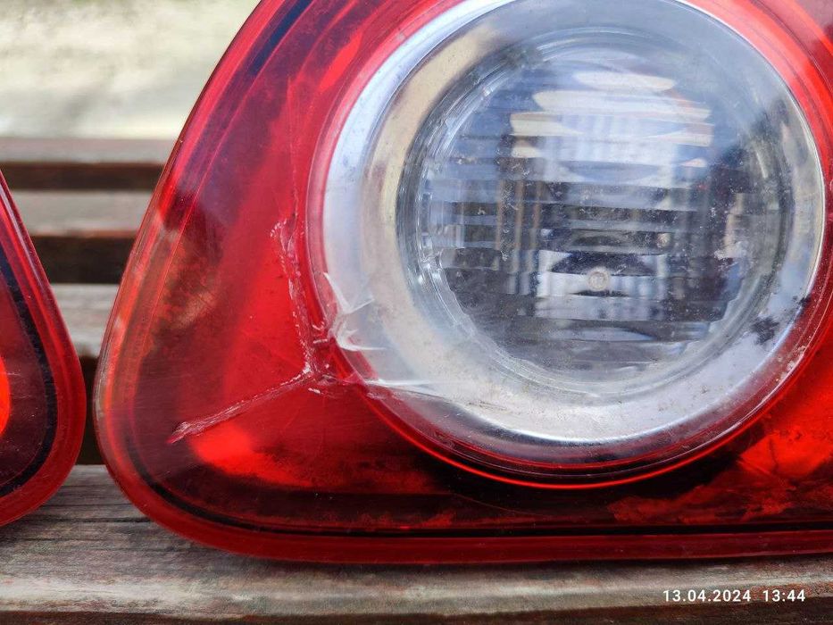 Ніссан Кашкай 2009 задні внутрішні фари