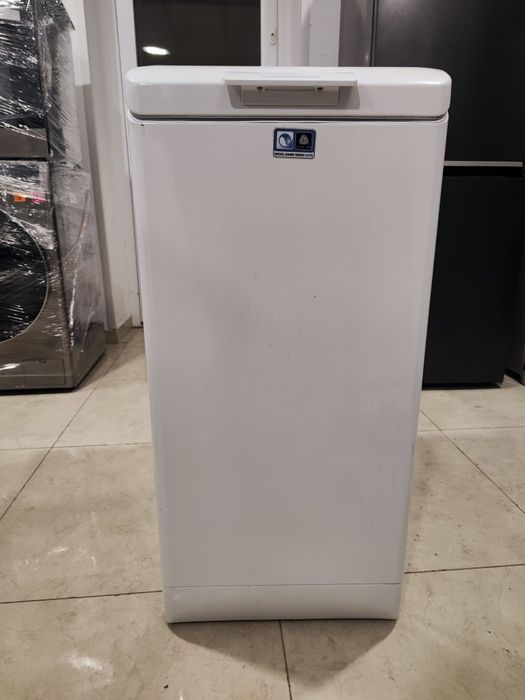 Пральна машина вертикальна Електолюкс 6 кг з Європи