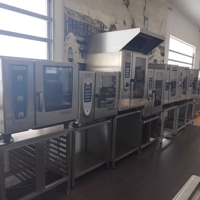 Fornos Convetores Mistos RATIONAL (elétrico/a gás) de 6,10 e 20 níveis