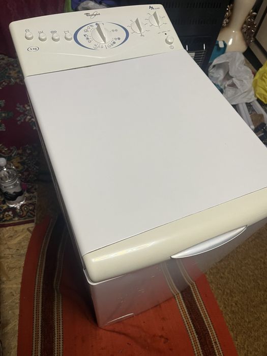 Стиральная машина Wirlpool 5кг вертикальная