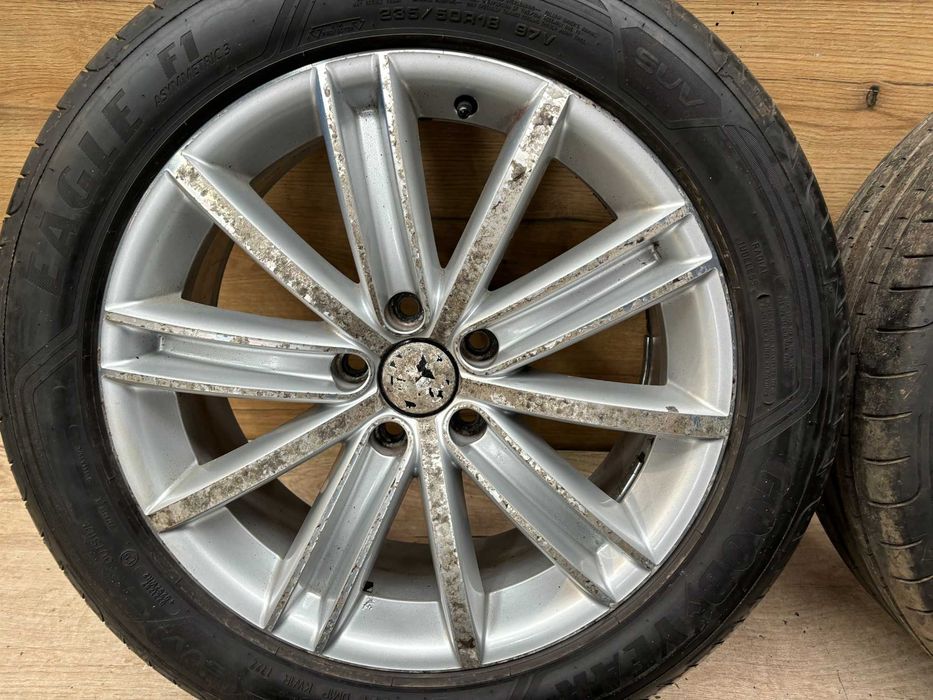 Koła komplet kół felgi Volkswagen Tiguan 235/50/R18