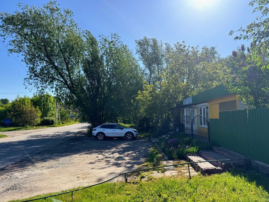 Комерція 82 м2 + ділянка 8сот на головній вулиці м.Монастирище