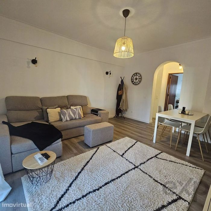 Apartamento T3 Remodelado em Ferragudo — Lagoa E Carvoeiro, Faro