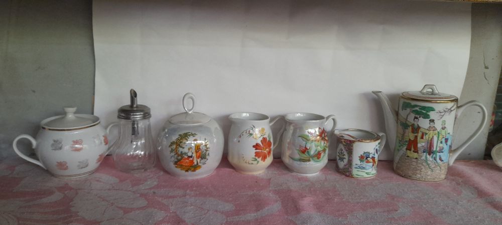 Кувшины.  Ваза. Пересылаю.