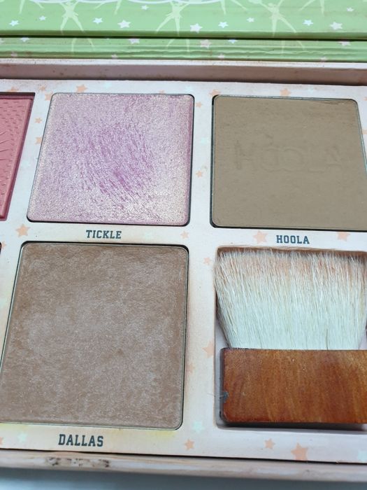 Paleta do konturowania Benefit