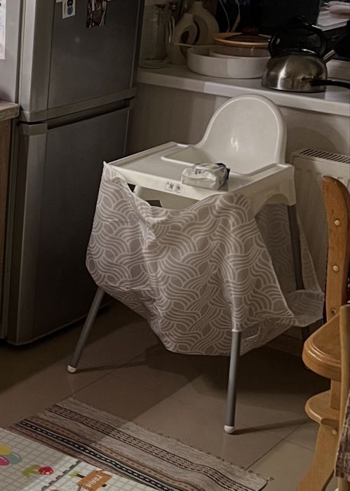 Ловець іжі столик ikea