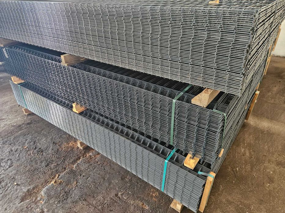 Siatka ogrodzeniowa płot panel 3D antracyt 153 cm x 250cm 4 mm NOWA
