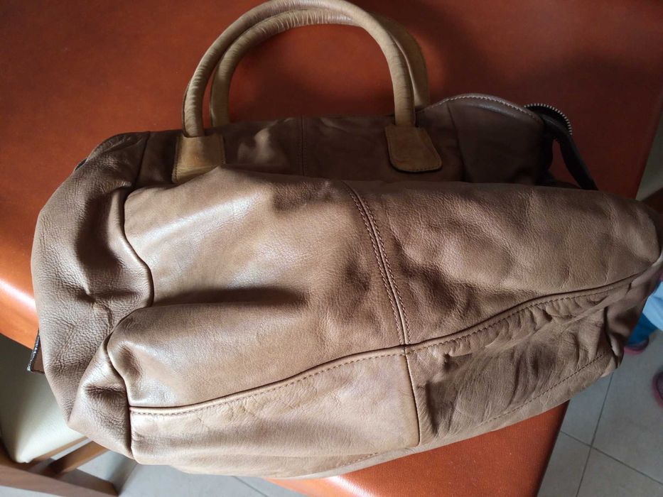 Mala senhora Elenco- negociavel