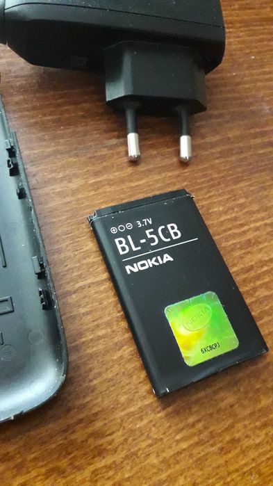 Nokia C1-01 мобильный телефон