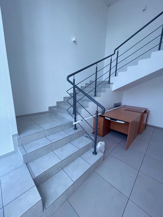 Приміщення під офіс на Митниці