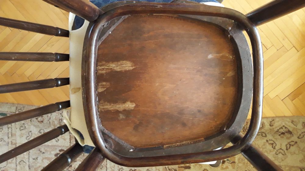 Stare krzesło Thonet Mundus