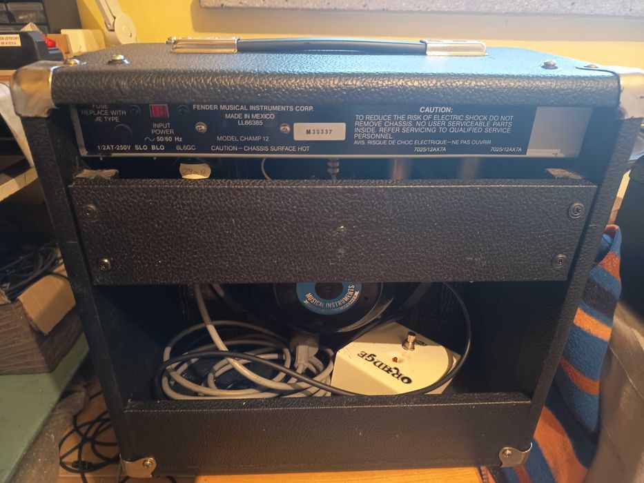 Fender Champ 12 pełna lampa
