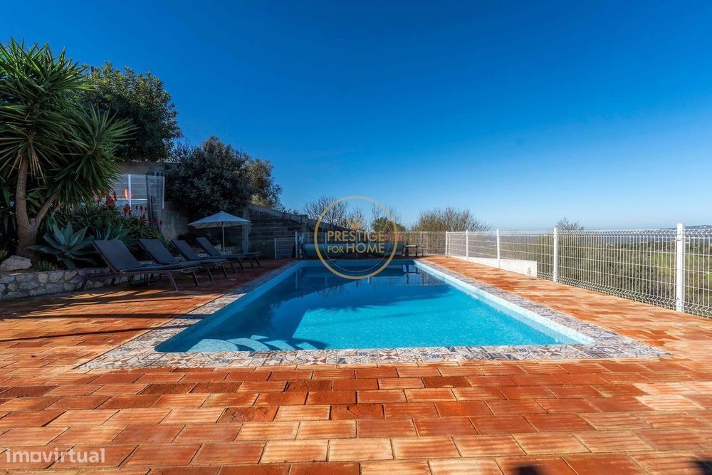 Moradia isolada com piscina e cozinha exterior – Curta distância do ce