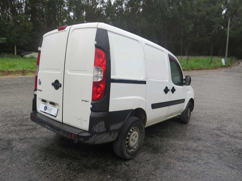 Fiat Doblo 1.3MultiJet de 2007 - Peças Usadas